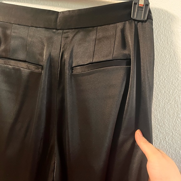 Babaton Pleated Satin Pant - Picture 7 of 9